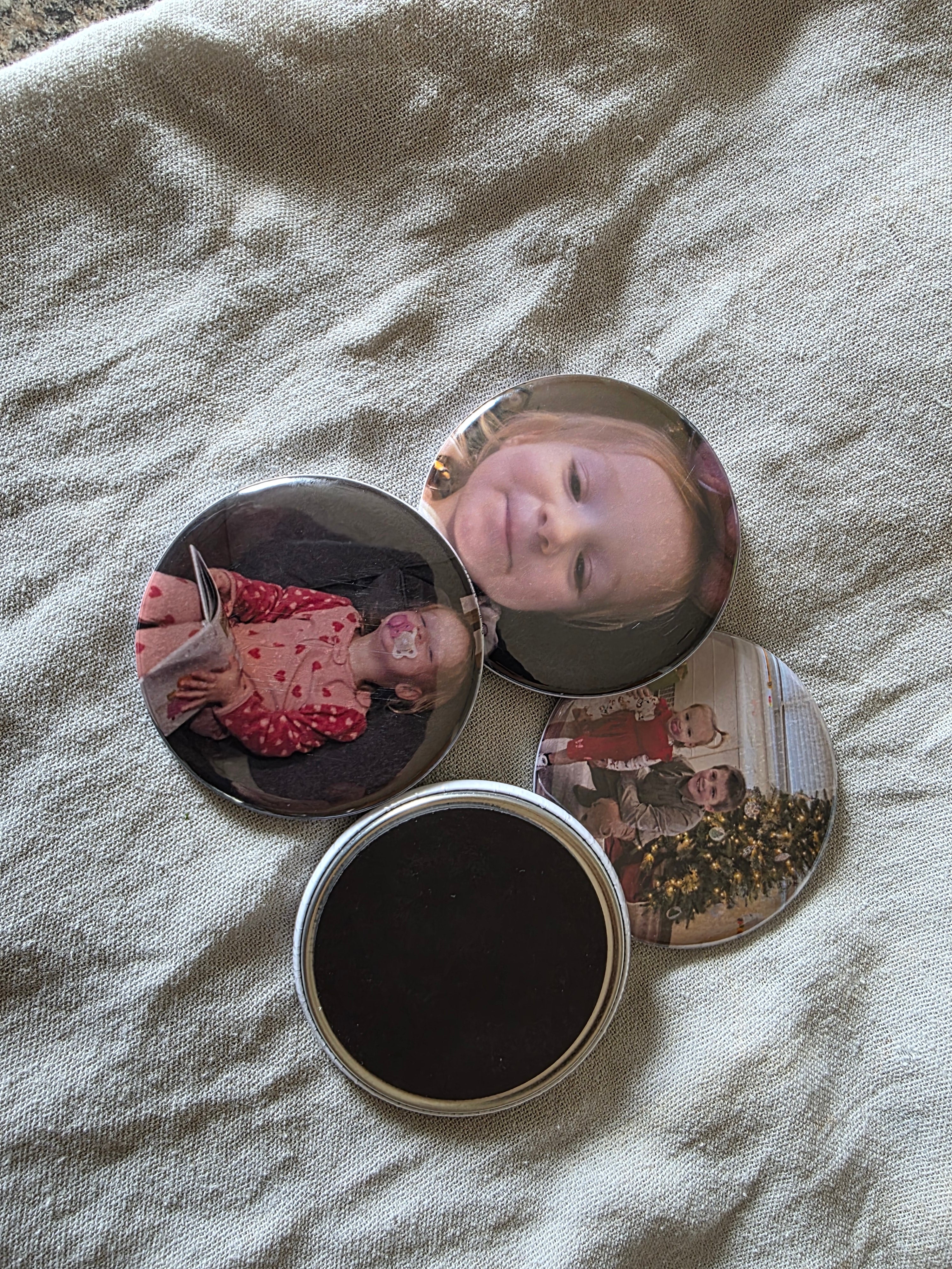 Button Magnets - 1 Magnet